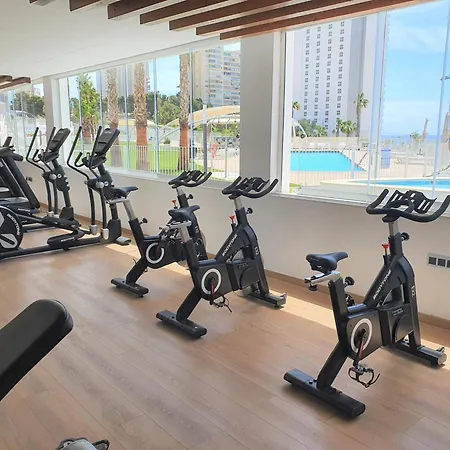 Sunset Waves Excellent * Benidorm