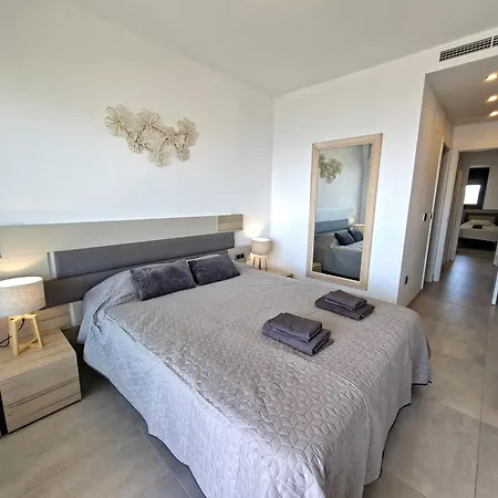 Apartment Sunset Waves Excellent